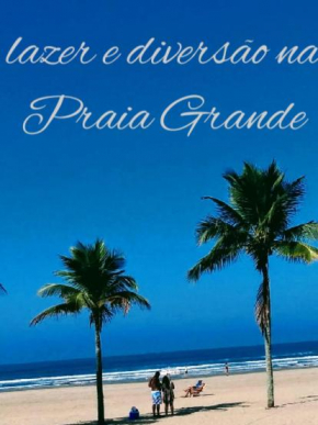 Praia Grande frente ao Mar Studio Kitao pé na areia Guilhermina tudo perto comércio padaria restaurante Parque diversões aluguel bicicleta